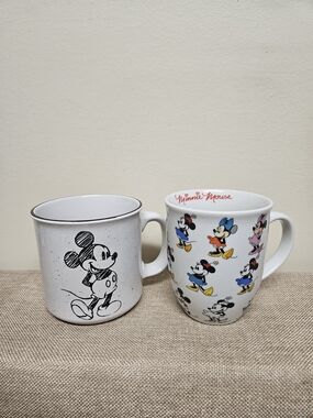 Disney Mickey & Minnie Ceramic Mug Set